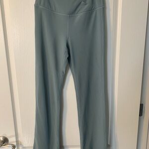 VOGO Athletica Gray Ribbed Activewear